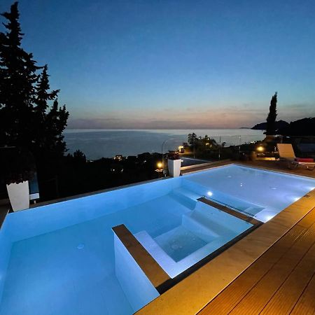 Casa Tramonto Beach View อากิออส กอร์ดิออส ภายนอก รูปภาพ